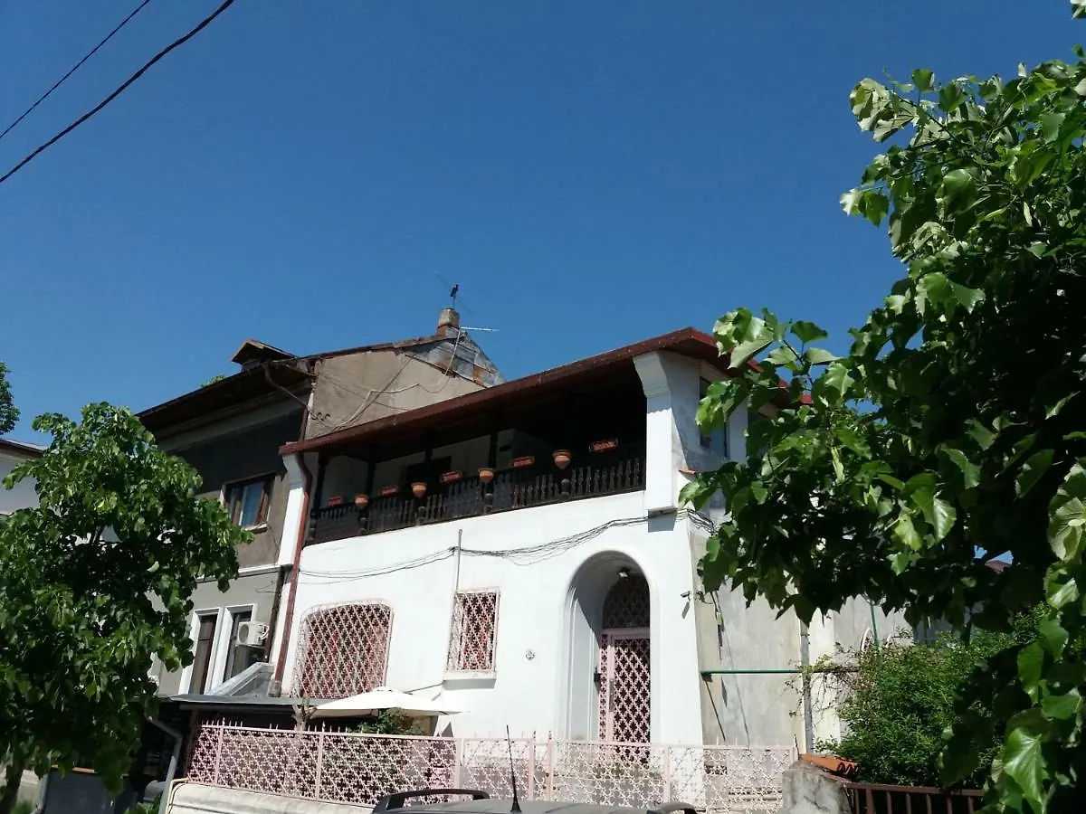 12 Residence Cotroceni Boekarest 0*,  Roemenië